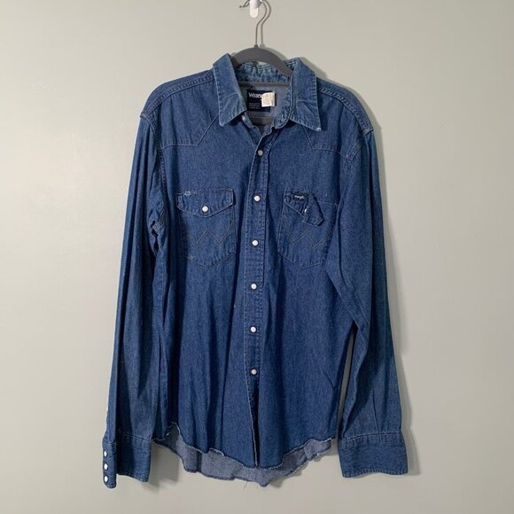 Vintage Wrangler pearl snap collared button front long sleeve denim jean shirt - Picture 1 of 9